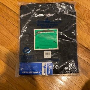 Black long sleeve tee